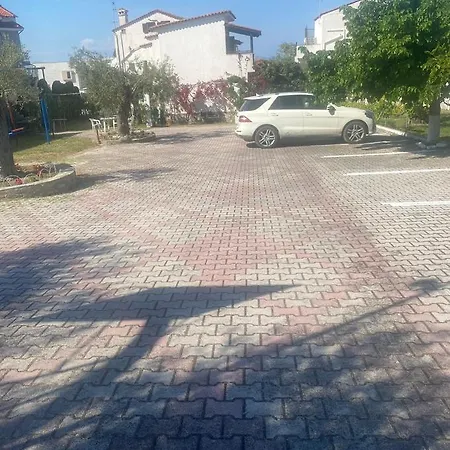 Er.zo Seaside דירה *
