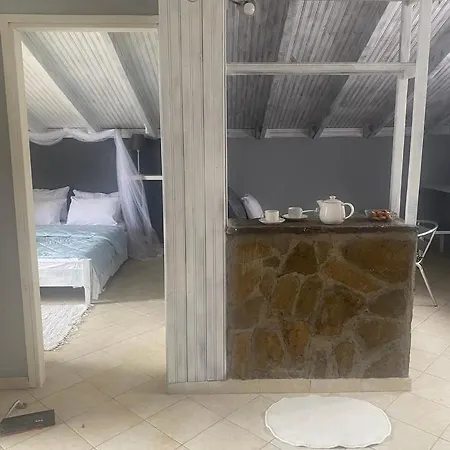 דירה Er.zo Seaside פוליכרונו